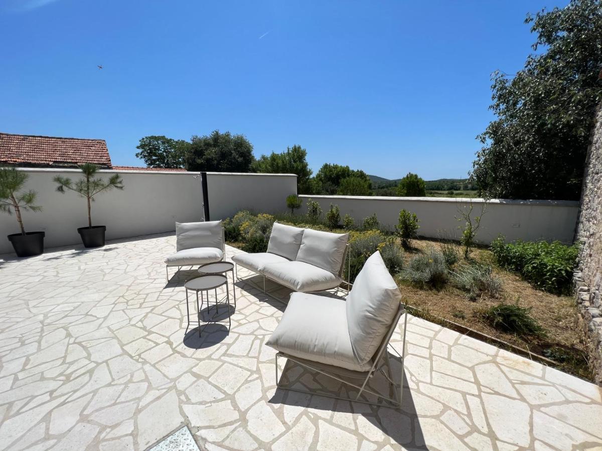 Willa Boutique House Ika With Private Swimming Pool Stankovci  Zewnętrze zdjęcie